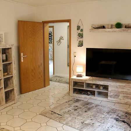 Ferienwohnung " Gecko 2 " Андернах Екстериор снимка