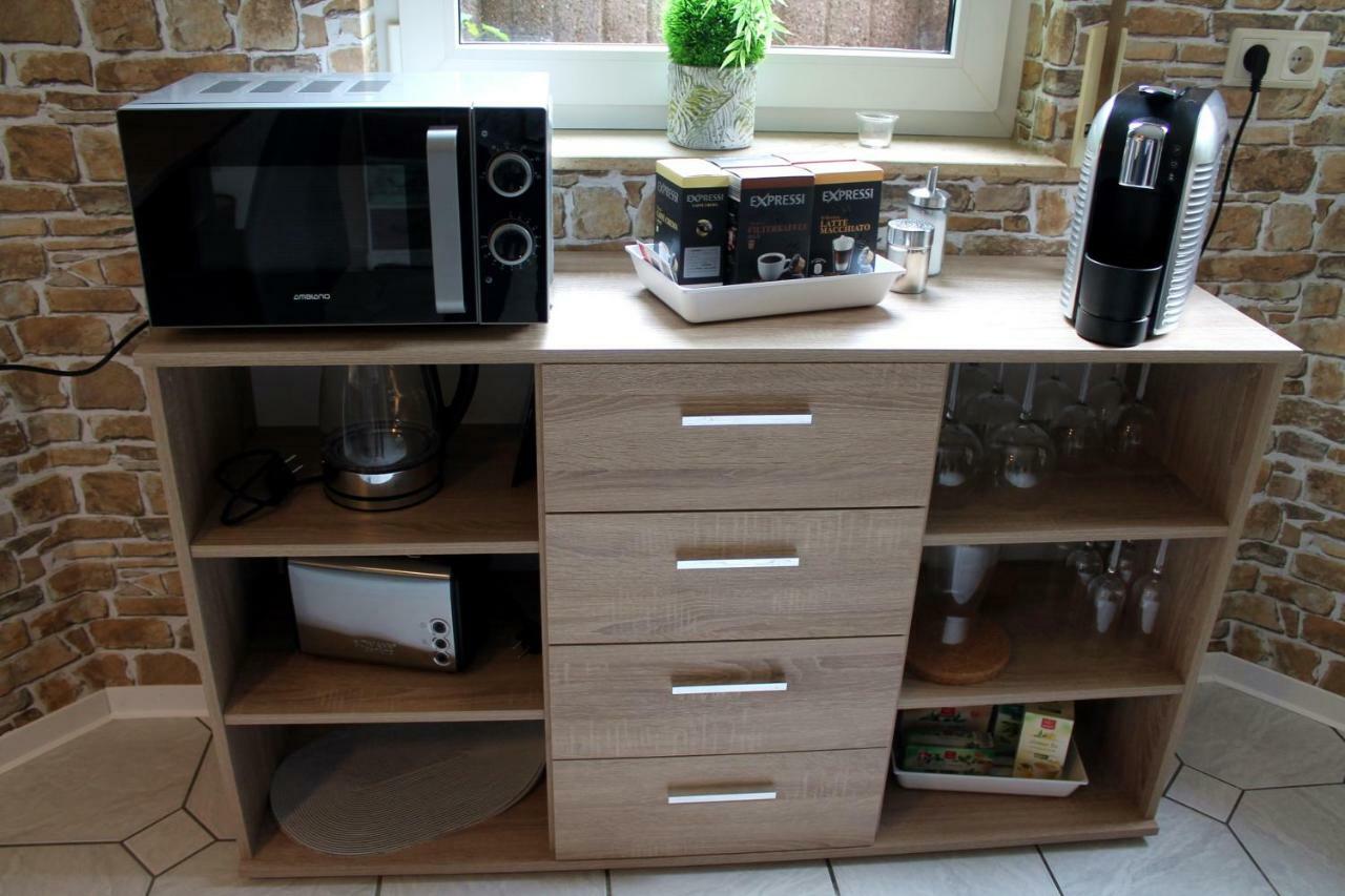 Ferienwohnung " Gecko 2 " Андернах Екстериор снимка